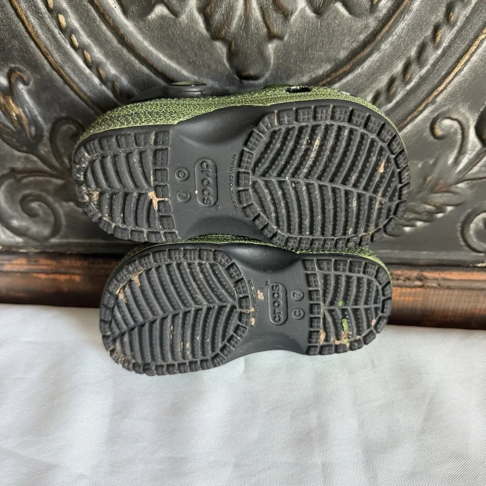 CROCS Classic I am Scary Dino Toddler Size C7 Green Clogs Dinosaur Slip On Shoes